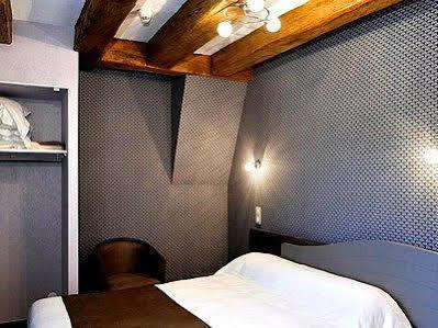 Hotel De La Bonde 2*